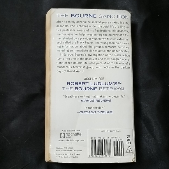 📚ROBERT LUDLUM and KEN FOLLETT PAPERBACKS - Picture 3 of 6